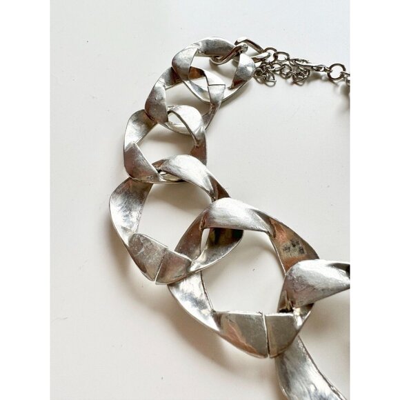 NENA Silver Tone Metal Large Textured Chain Statement Necklace - Picture 7 of 11